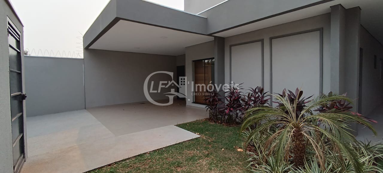 Casa à venda com 3 quartos, 250m² - Foto 4