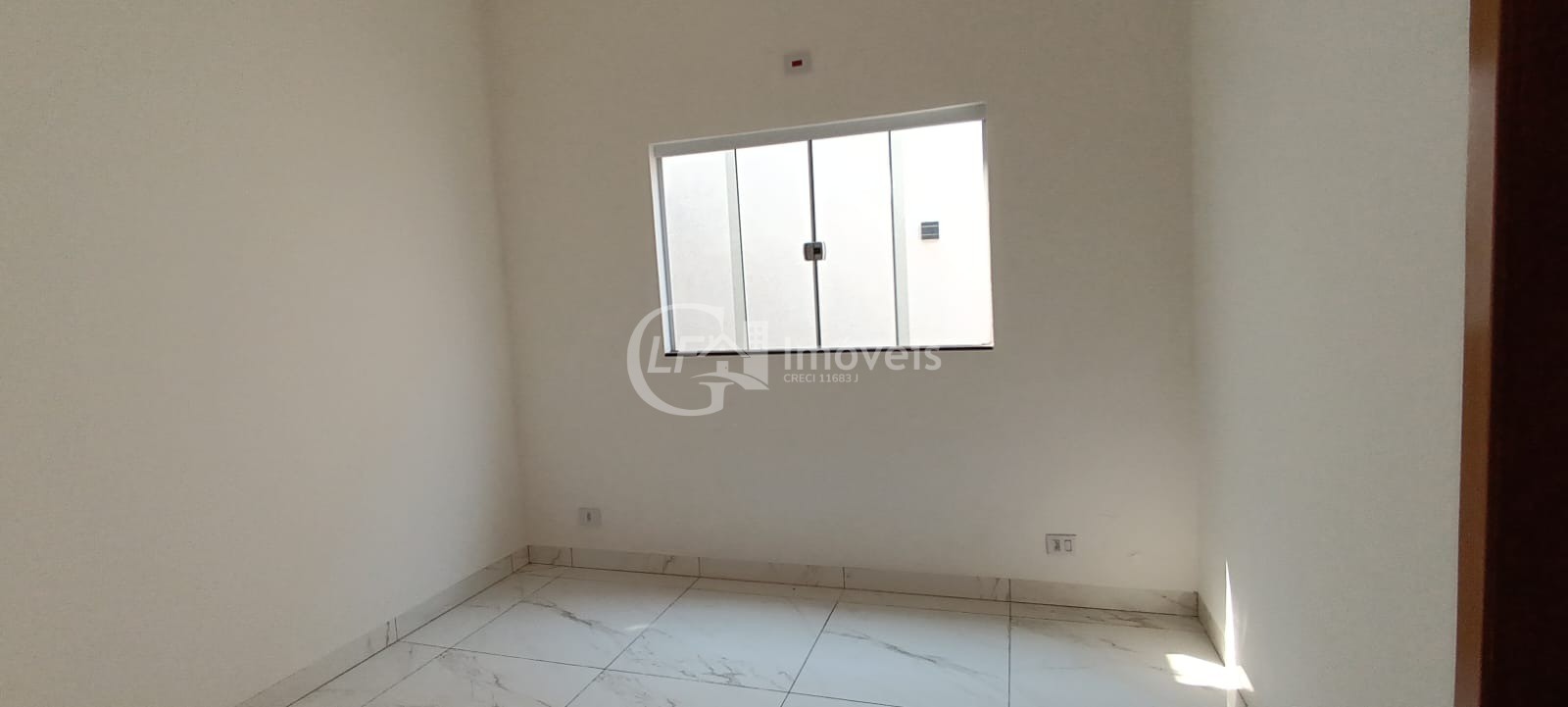 Casa à venda com 3 quartos, 240m² - Foto 6