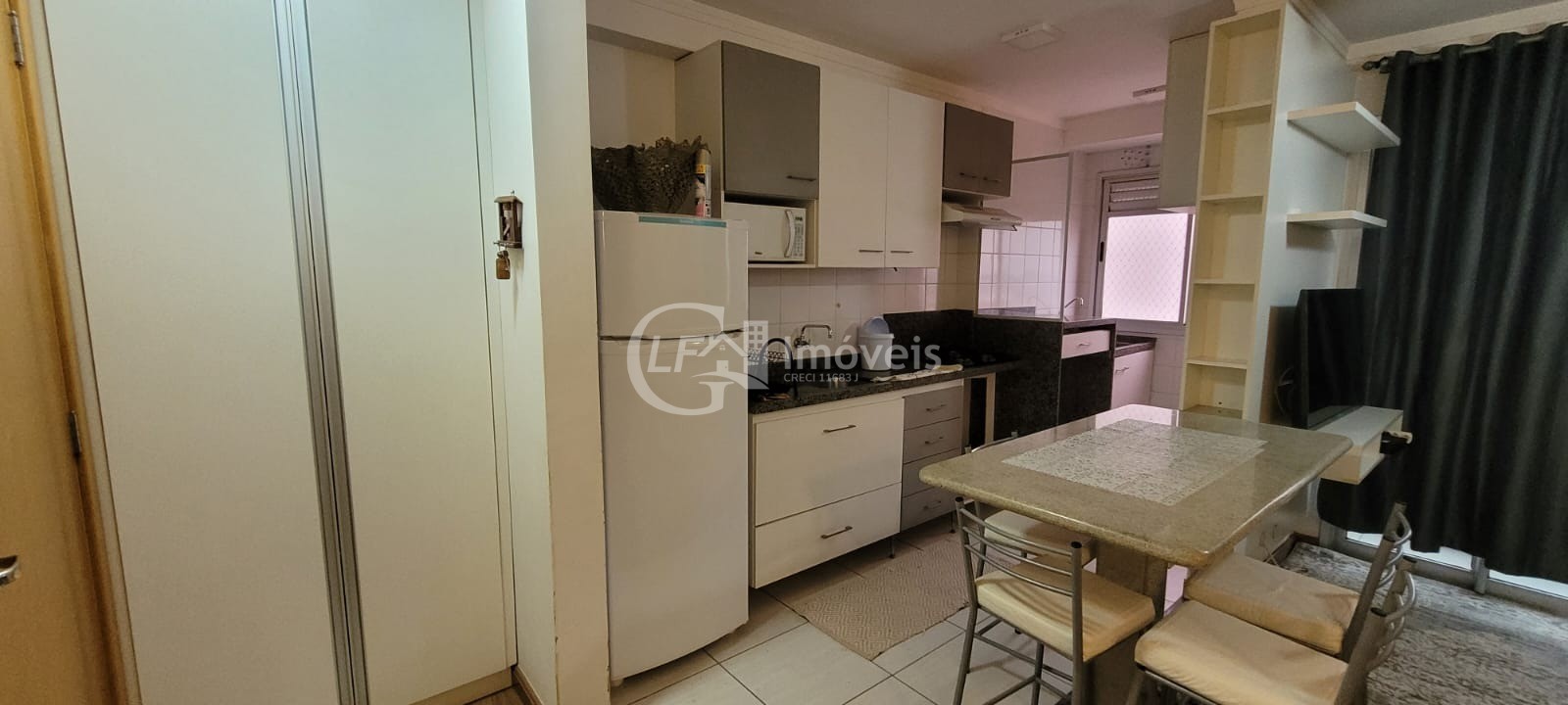 Apartamento para alugar com 3 quartos, 80m² - Foto 28