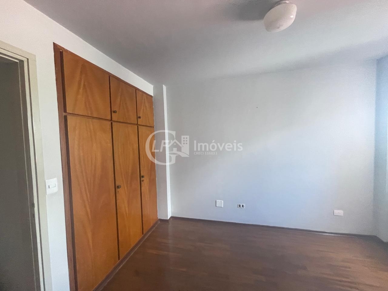 Apartamento à venda com 3 quartos, 92m² - Foto 7