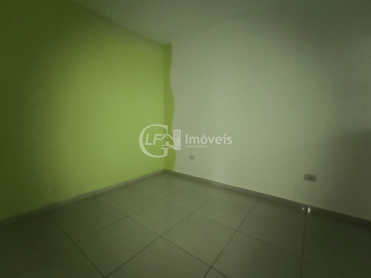 Casa para alugar com 2 quartos, 60m² - Foto 5