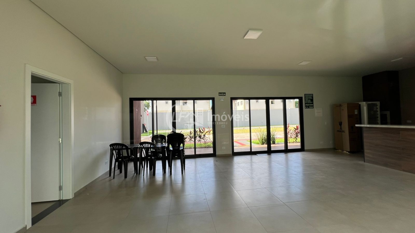 Apartamento à venda com 2 quartos, 59m² - Foto 14