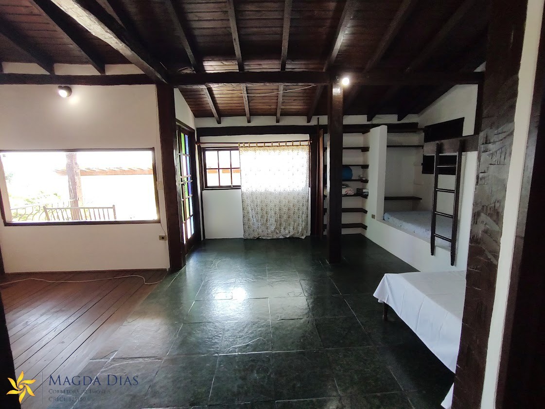 Casa à venda com 3 quartos, 226m² - Foto 20