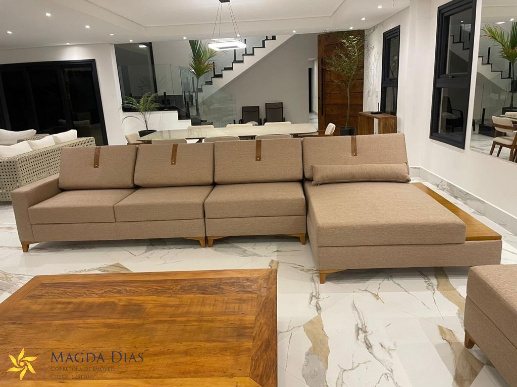 Casa à venda com 6 quartos, 311m² - Foto 13