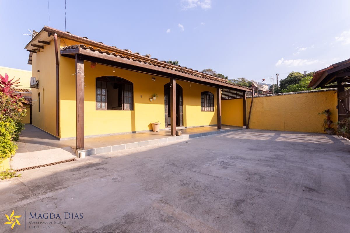 Casa à venda com 5 quartos, 197m² - Foto 3