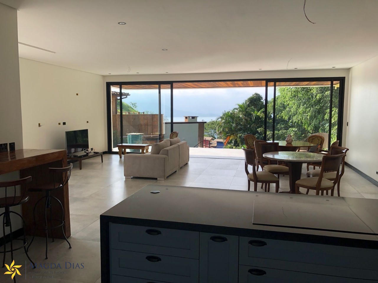 Casa à venda com 4 quartos, 364m² - Foto 10