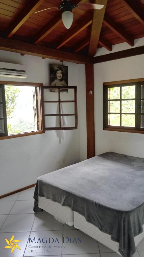 Casa à venda e aluguel com 3 quartos, 205m² - Foto 15