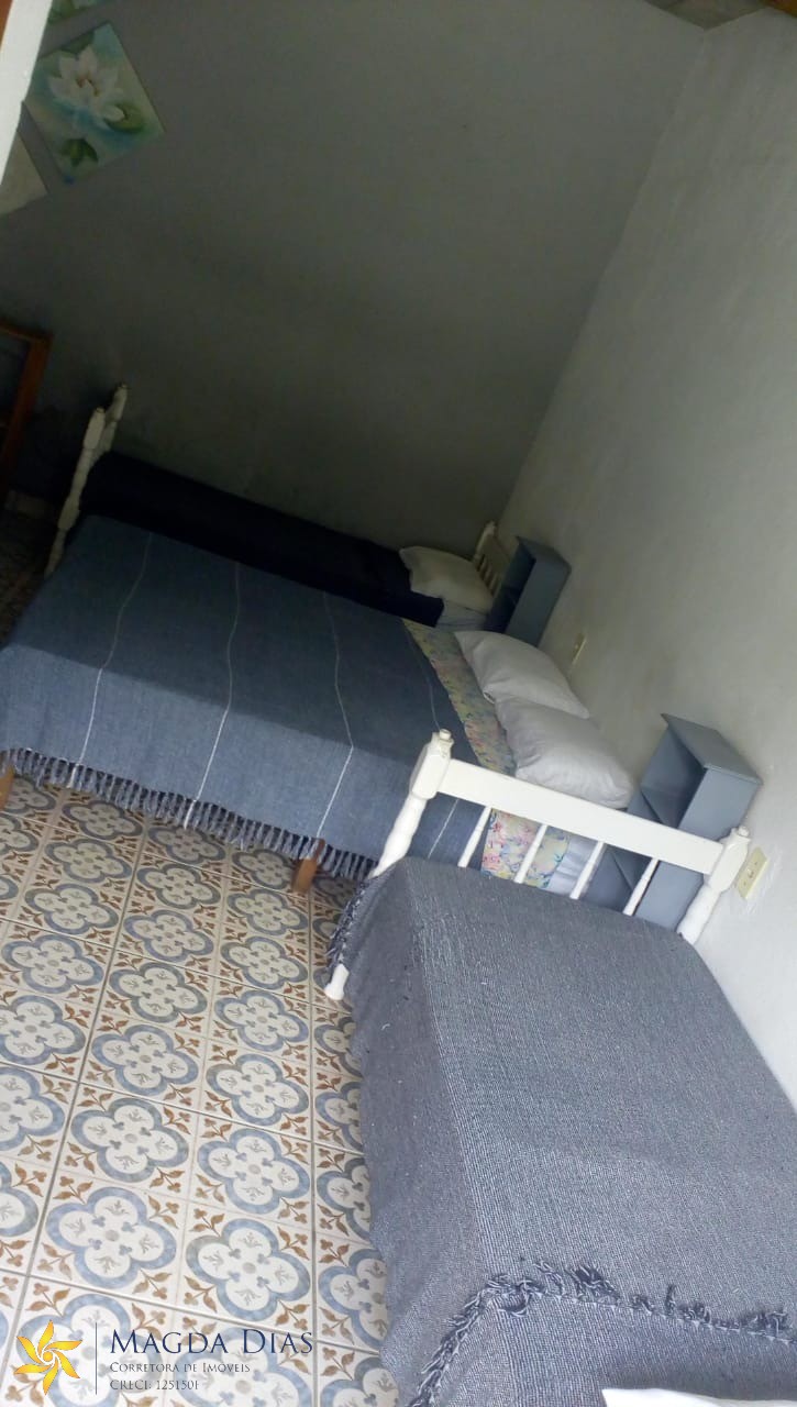 Casa à venda com 10 quartos, 200m² - Foto 21