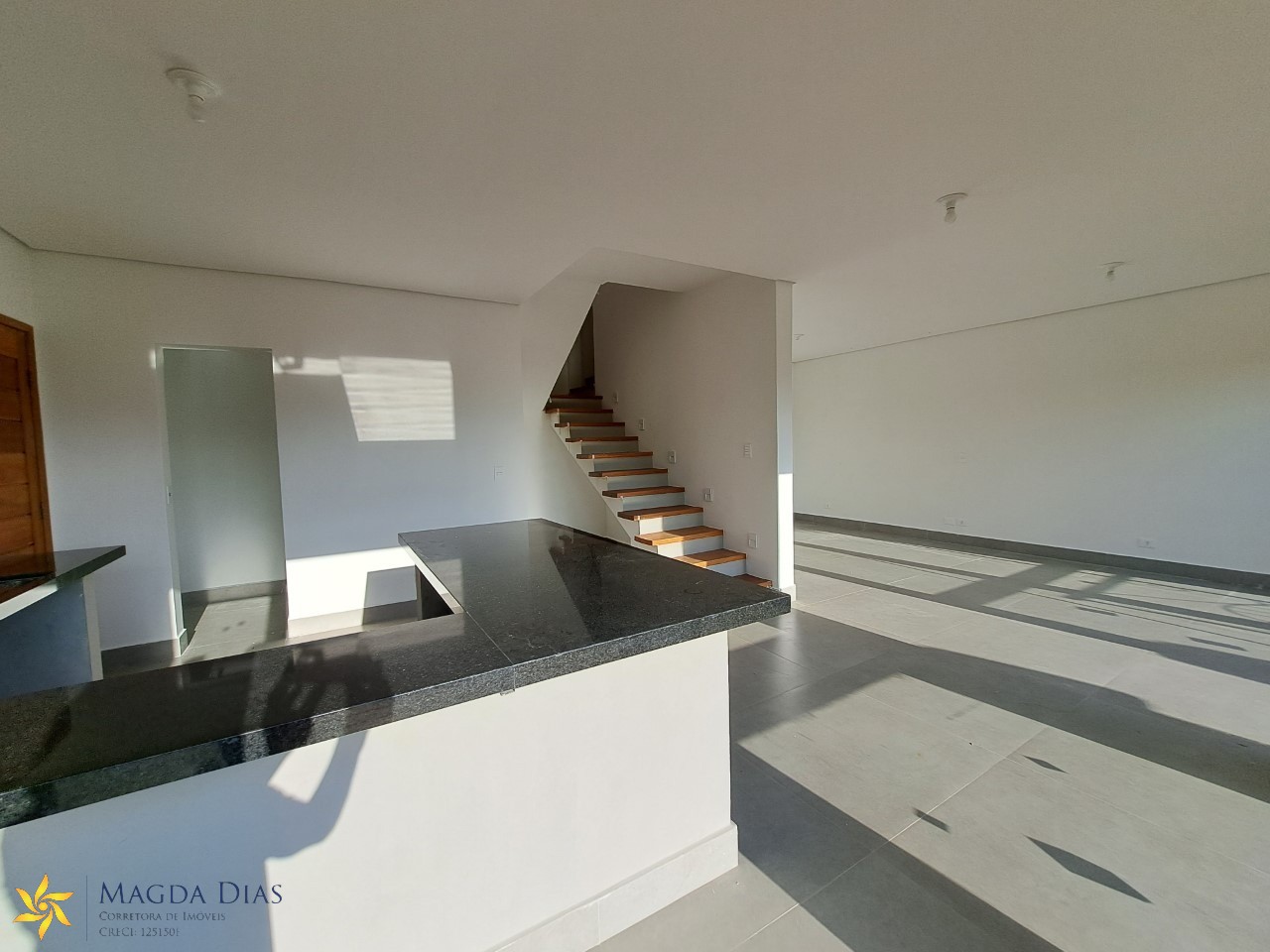 Casa à venda com 4 quartos, 183m² - Foto 11