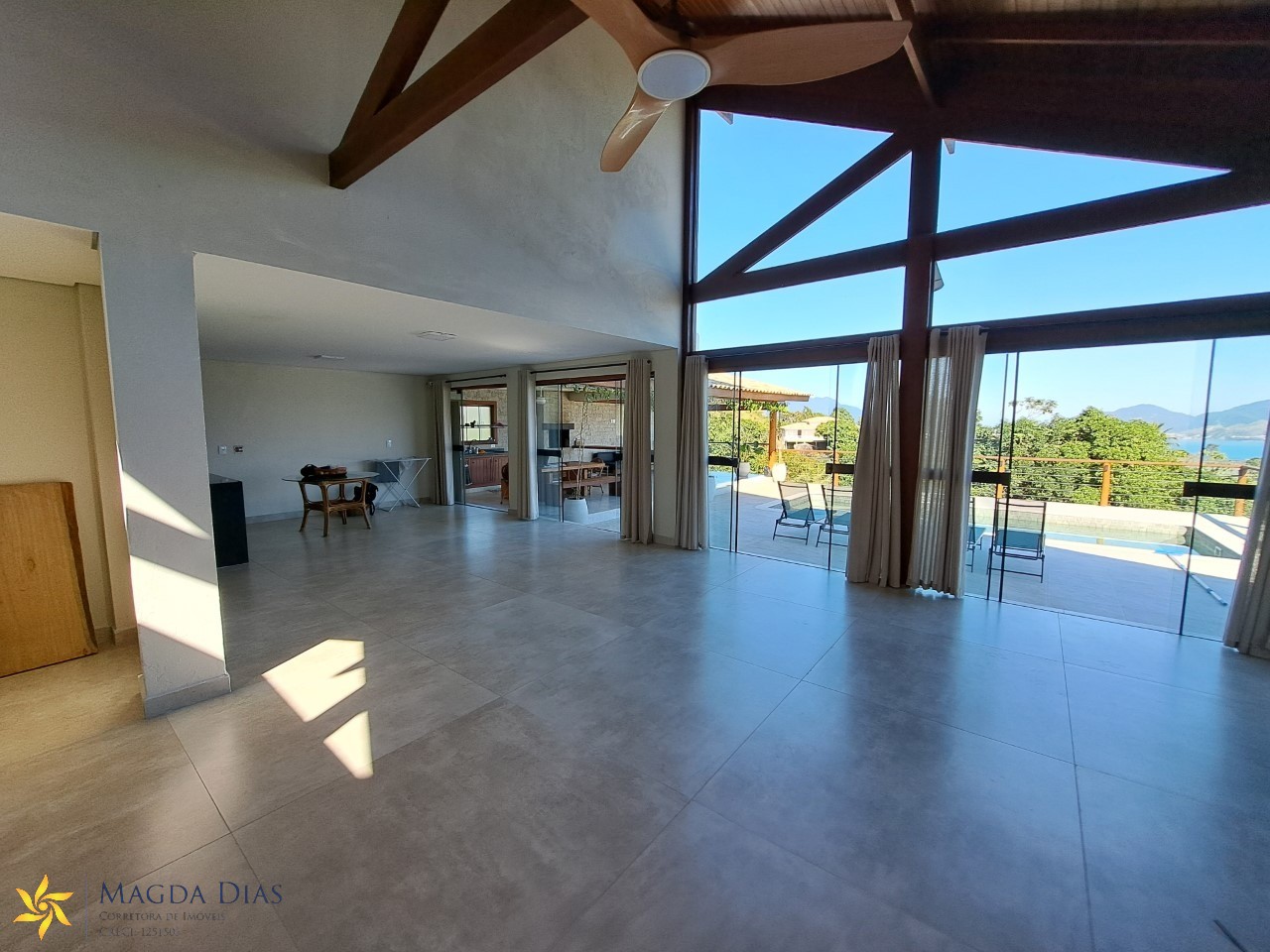 Casa à venda com 6 quartos, 535m² - Foto 14