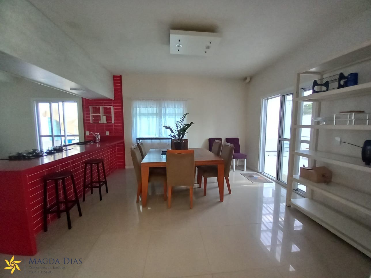 Casa à venda com 4 quartos, 203m² - Foto 8