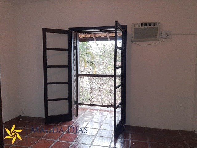 Casa à venda com 2 quartos, 90m² - Foto 17