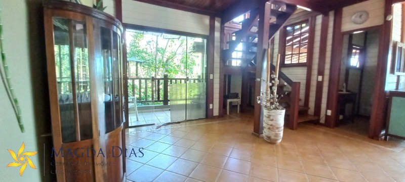 Casa à venda com 4 quartos, 192m² - Foto 9