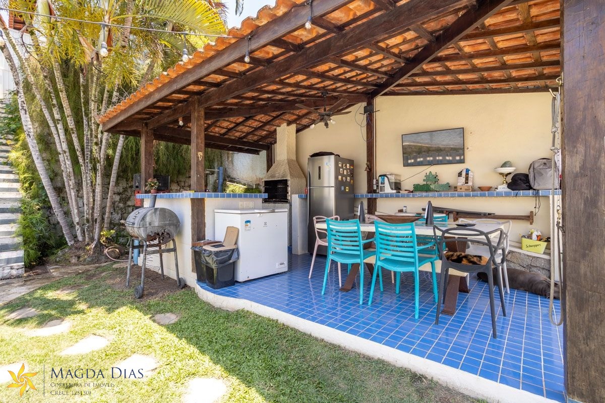 Casa à venda com 4 quartos, 255m² - Foto 10