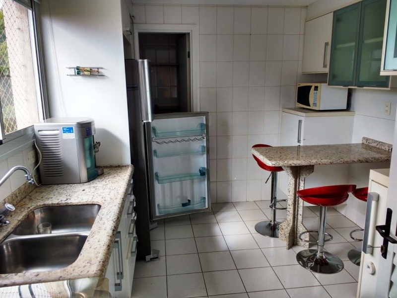 Apartamento à venda e aluguel com 3 quartos, 150m² - Foto 9