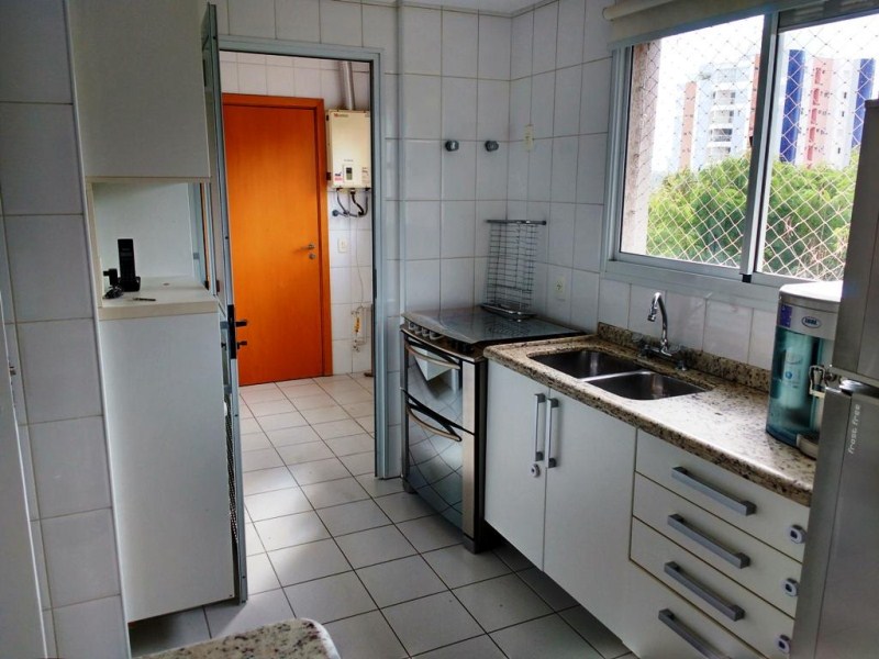 Apartamento à venda e aluguel com 3 quartos, 150m² - Foto 8