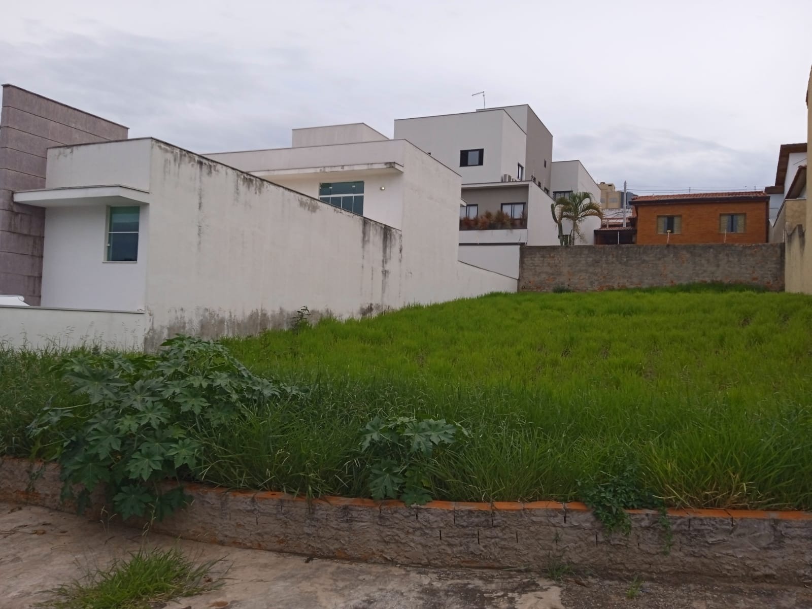 Amplo  Terreno à venda, 356 m² - Parque Campolim - Sorocaba/SP.