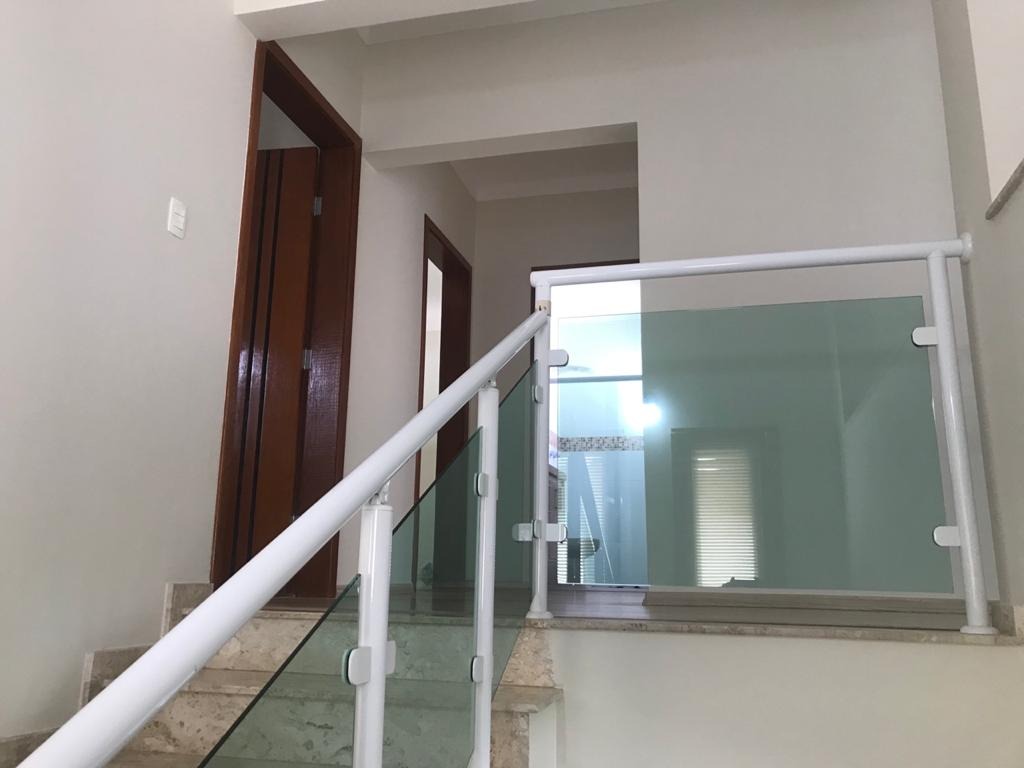 Casa à venda com 2 quartos, 330m² - Foto 23