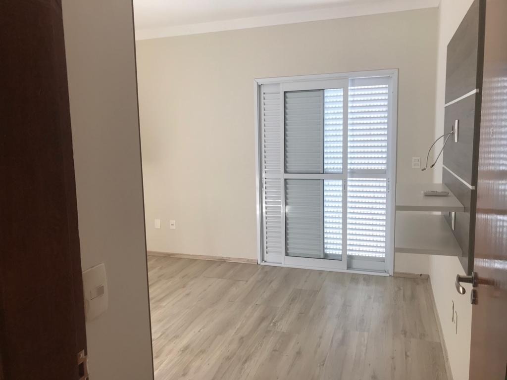 Casa à venda com 2 quartos, 330m² - Foto 28