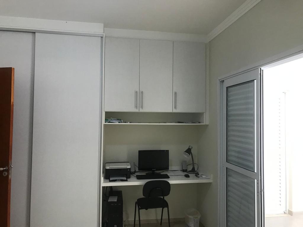 Casa à venda com 2 quartos, 330m² - Foto 35