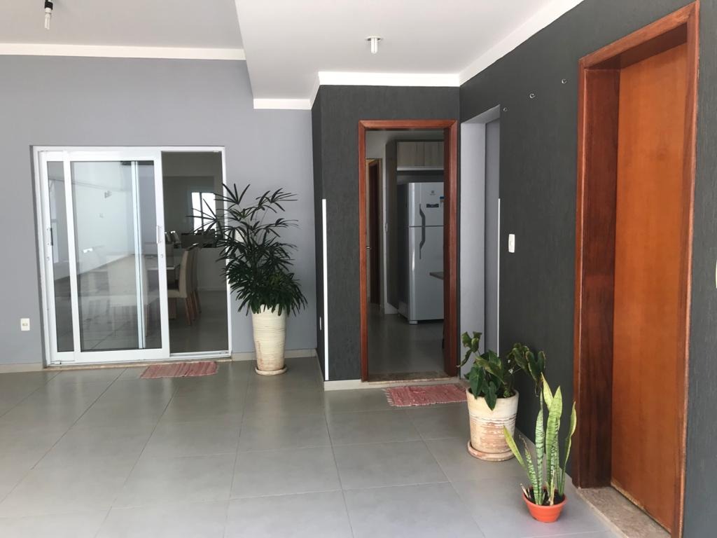 Casa à venda com 2 quartos, 330m² - Foto 5