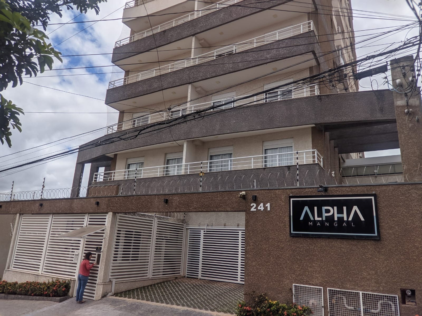 LINDO APARTAMENTO DE 90M² NO RESIDENCIAL ALPHA MANGAL!!!