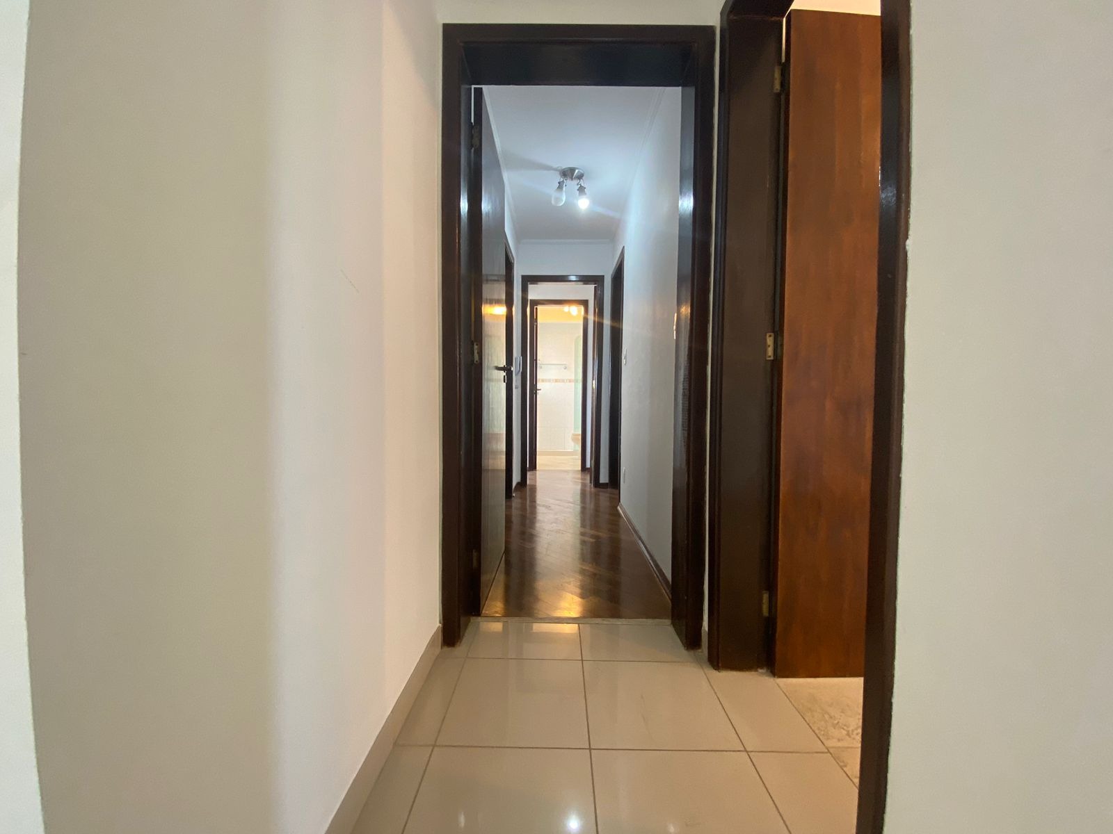 Apartamento à venda com 5 quartos, 148m² - Foto 9