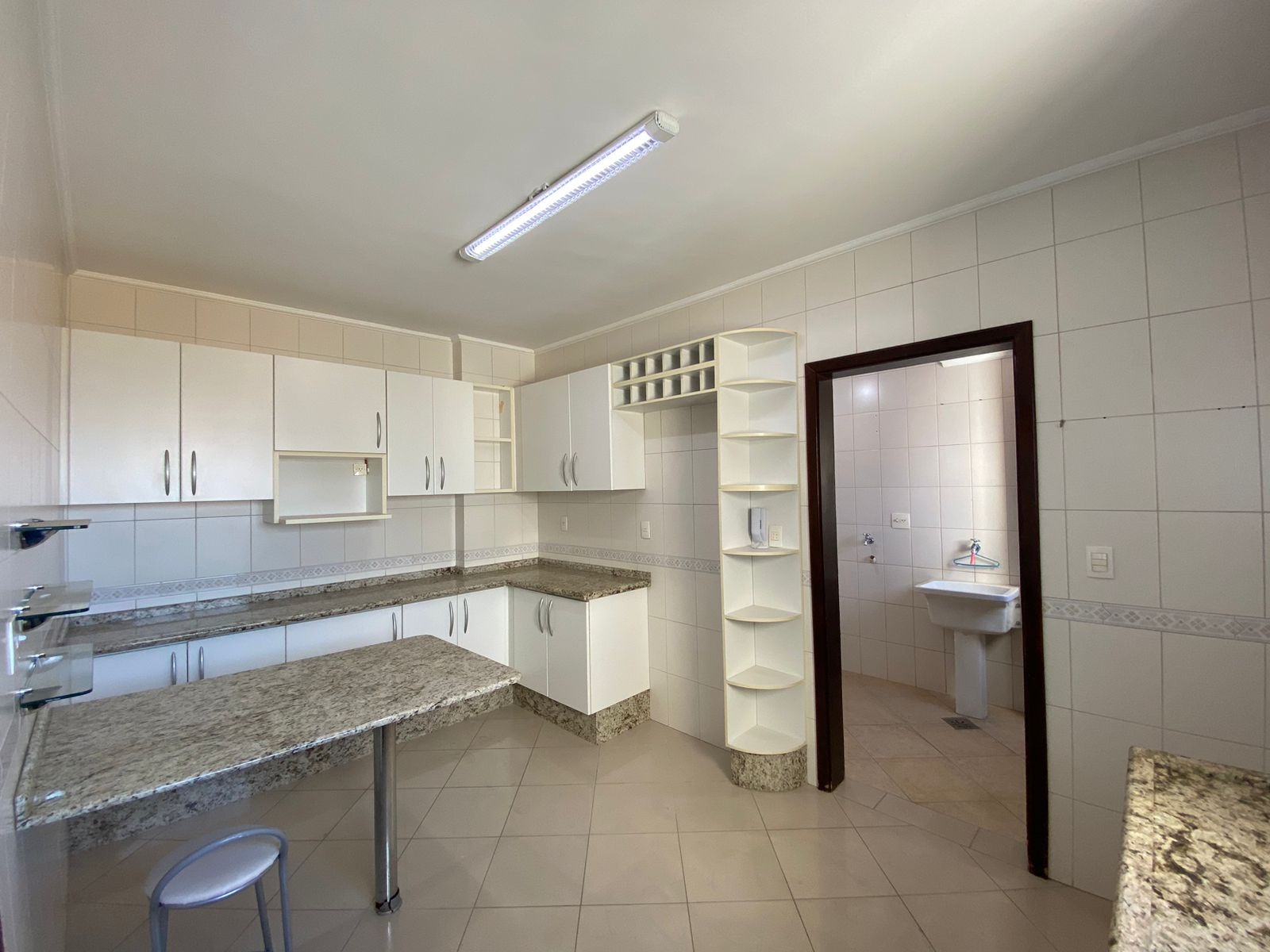 Apartamento à venda com 5 quartos, 148m² - Foto 35