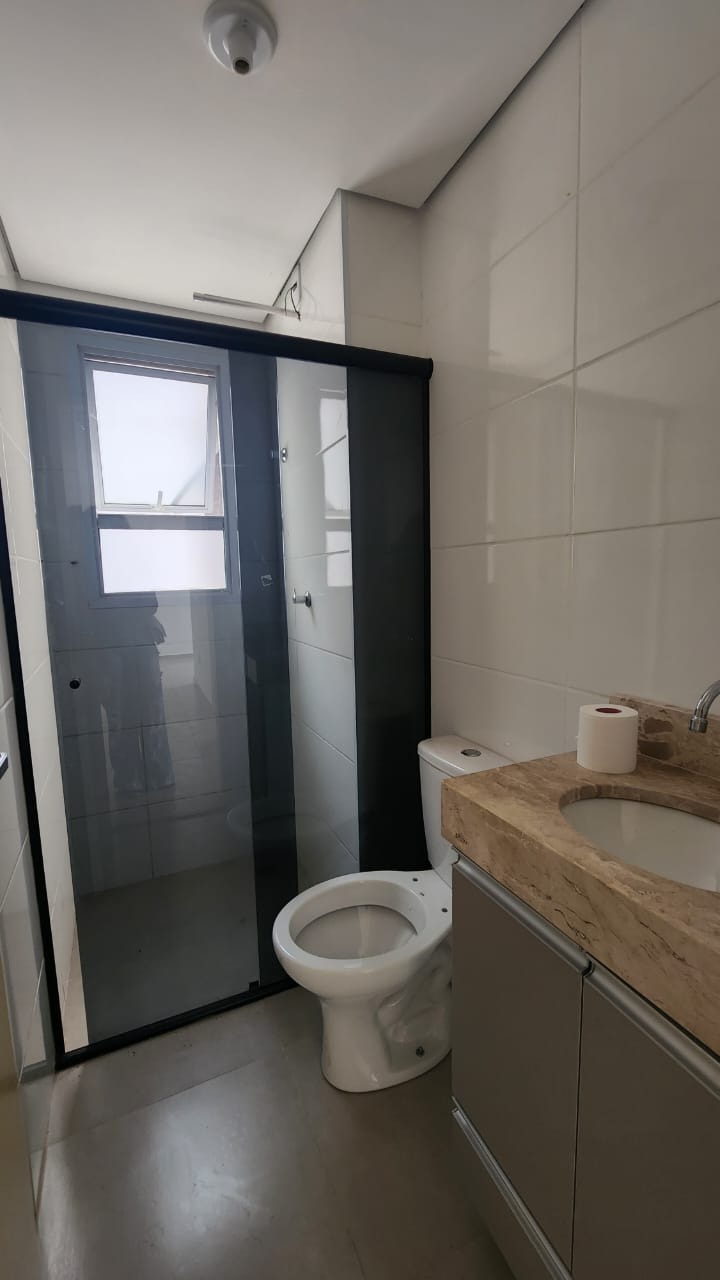 Apartamento para alugar com 2 quartos, 64m² - Foto 8