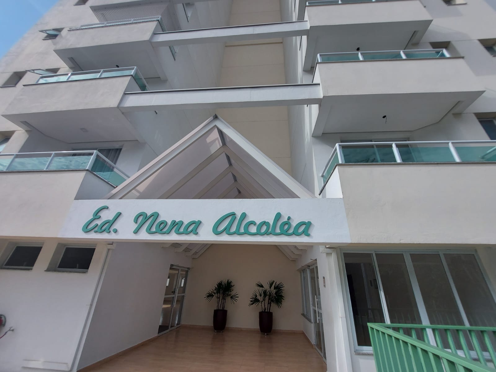 Lindo apartamento de 70M² no Ed. Nena Alcoléa no bairro Jd Piratininga, em Sorocaba-SP.