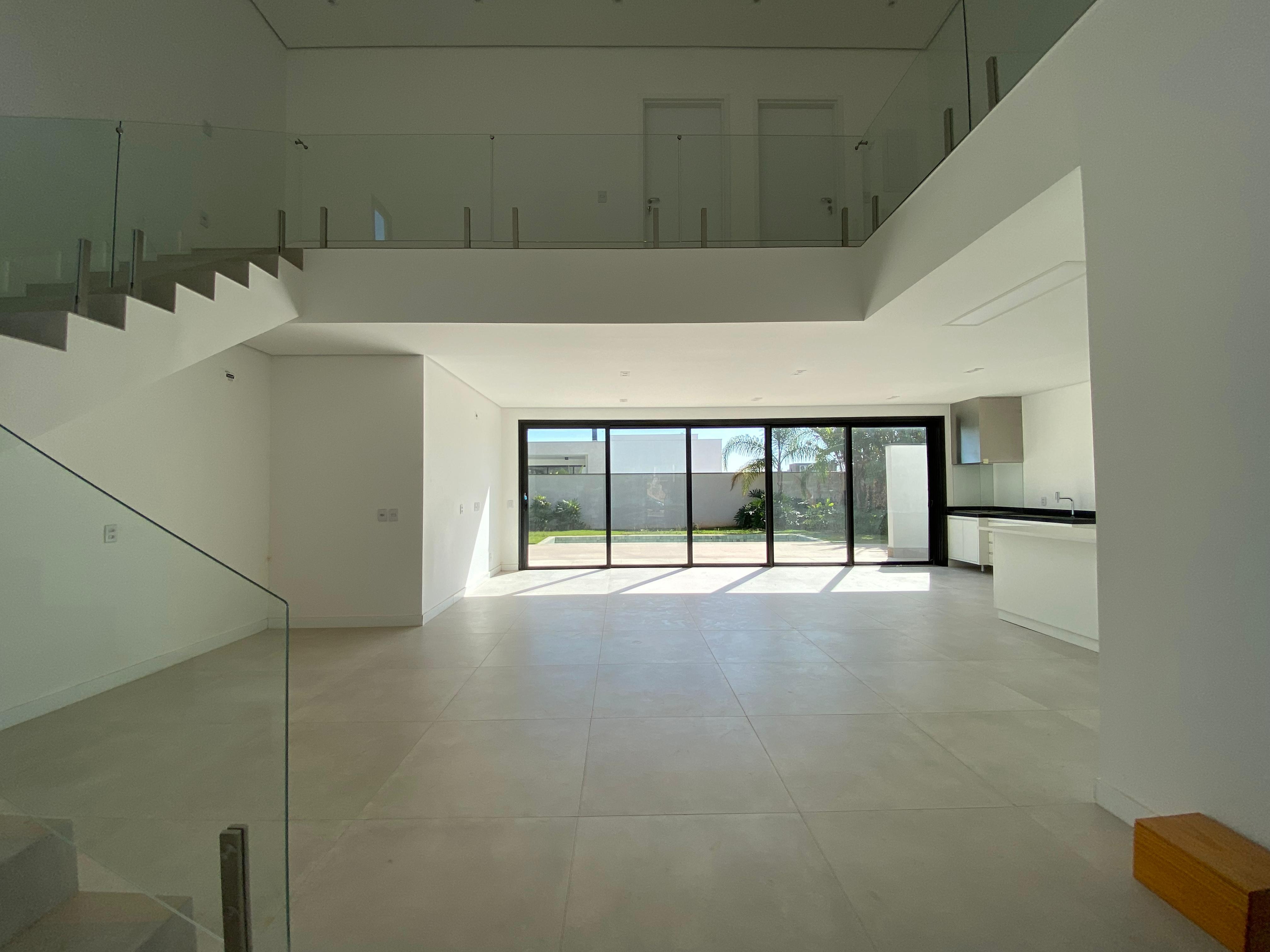 Casa à venda com 4 quartos, 533m² - Foto 2