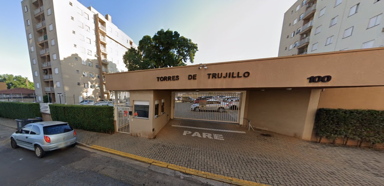 Lindo Apartamento Mobiliado no Edifício Residencial Torres de Trujillo