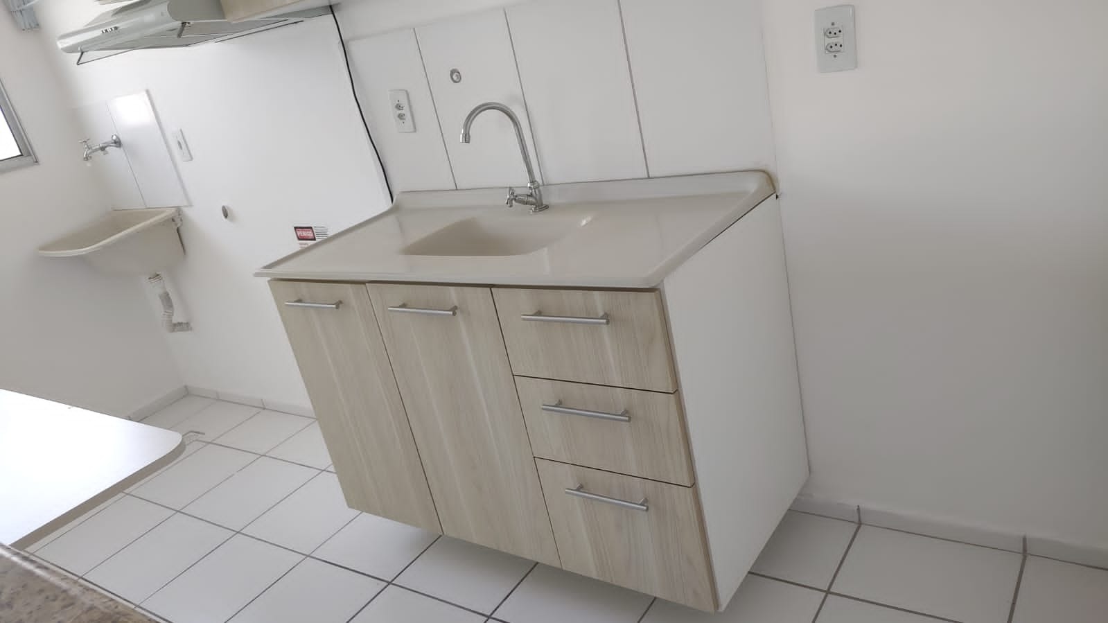 Apartamento à venda com 2 quartos, 49m² - Foto 3