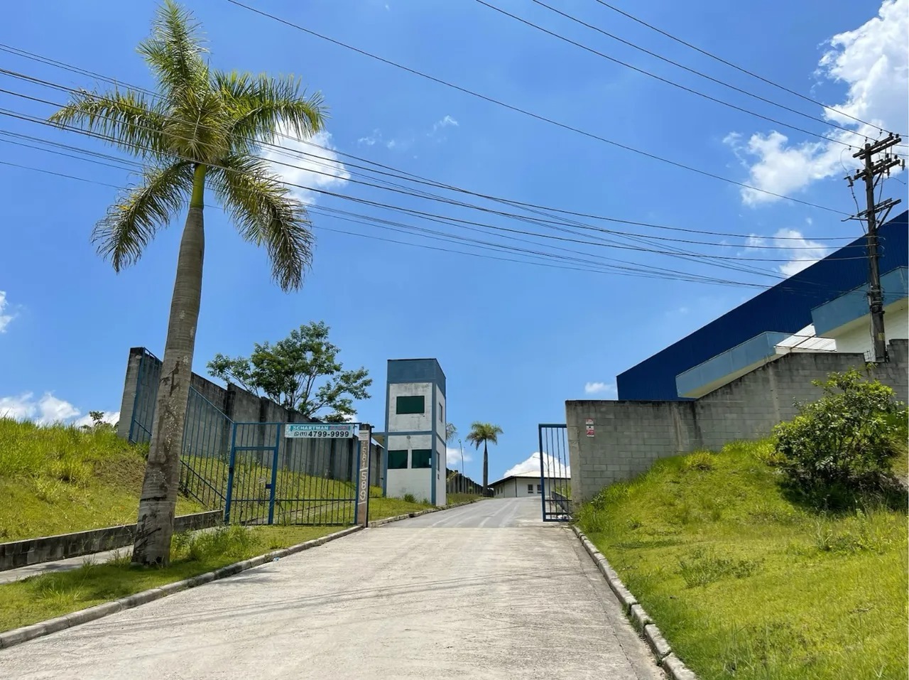 Galpões industrial p/ Locação - Localizado na Vila Nova Socorro, Mogi das Cruzes, SP!