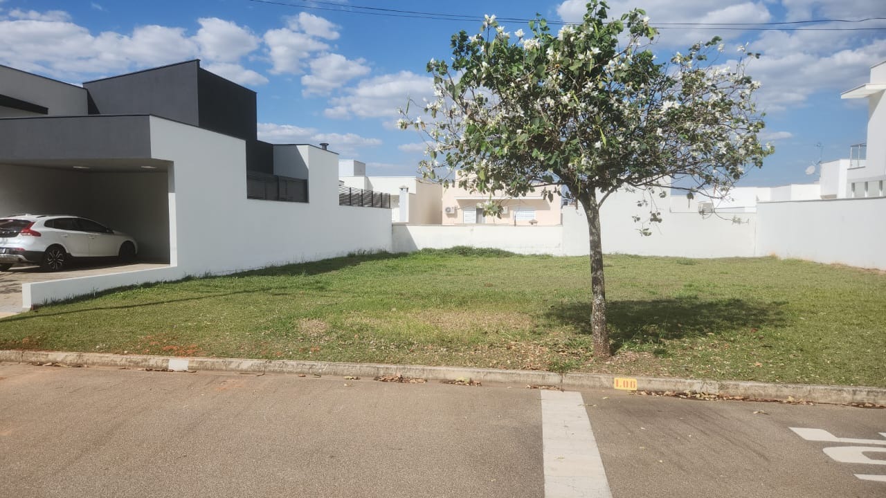 Lote de 250m², localizado no exclusivo Condomínio Residencial Villa do Bosque, em Sorocaba/SP.