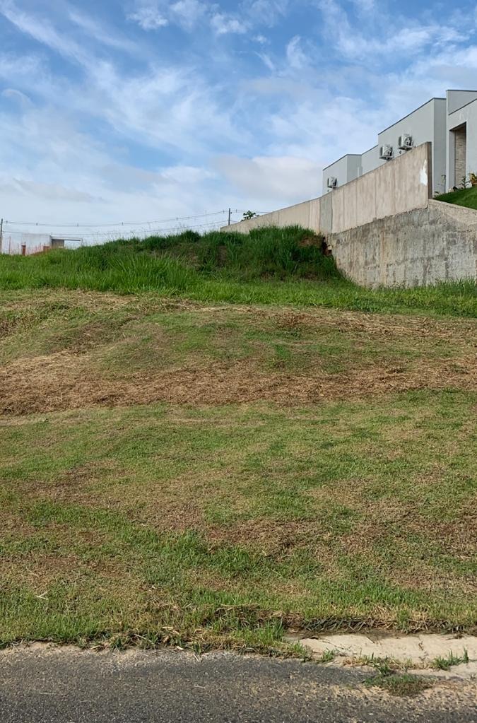 Terreno de 1.000,00m² Localizado no Residencial Fazenda Alta Vista, Sorocaba!