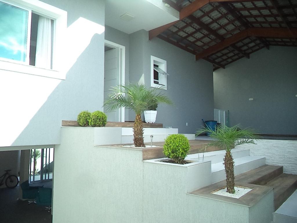 Casa à venda com 4 quartos, 360m² - Foto 11