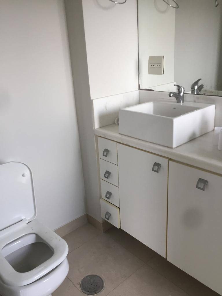 Apartamento para alugar com 2 quartos, 130m² - Foto 18