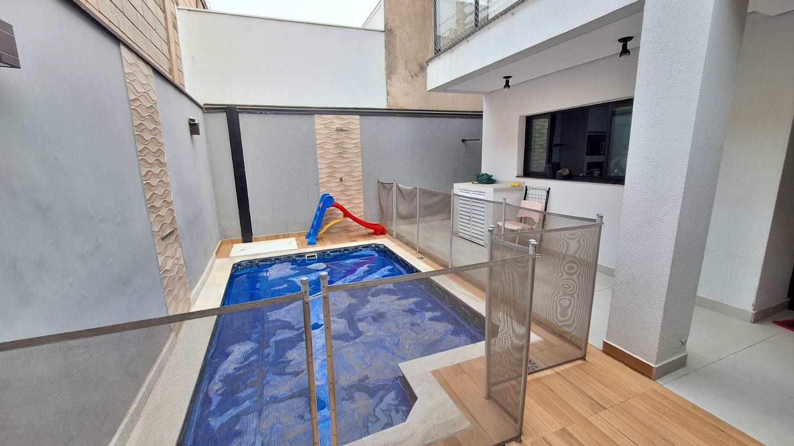 Casa à venda com 3 quartos, 210m² - Foto 25