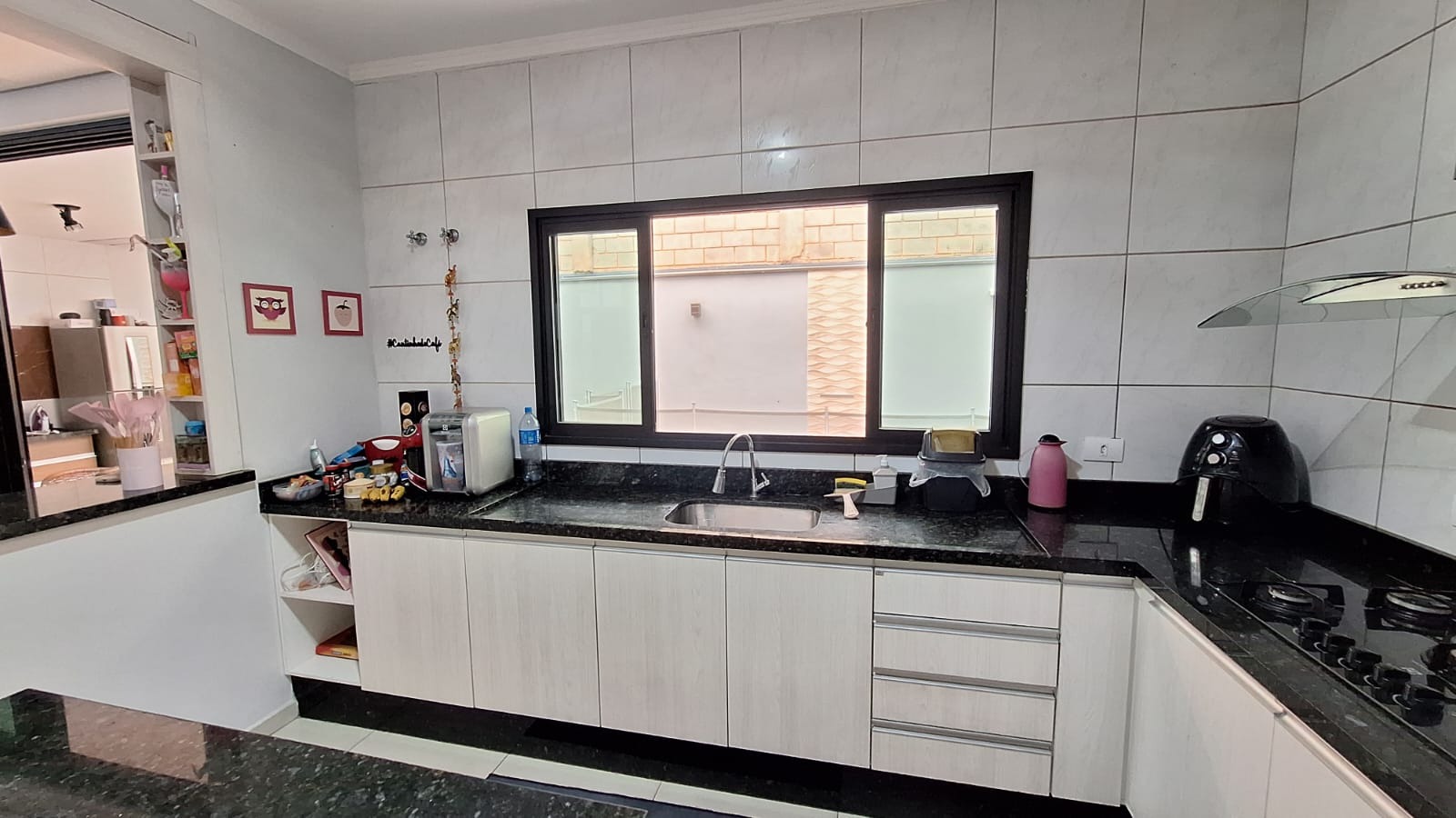 Casa à venda com 3 quartos, 210m² - Foto 11