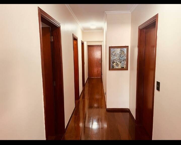 Casa à venda e aluguel com 4 quartos, 500m² - Foto 7