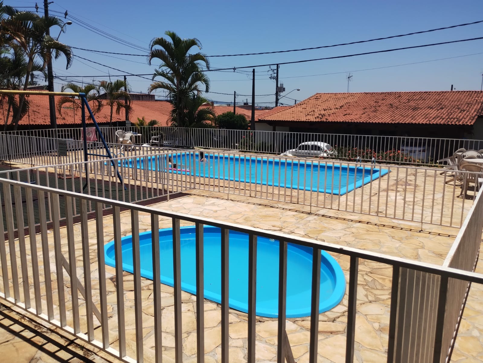 Casa Terrea de 128m² construídos Localizada no Condomínio Village Colinas do Sol!