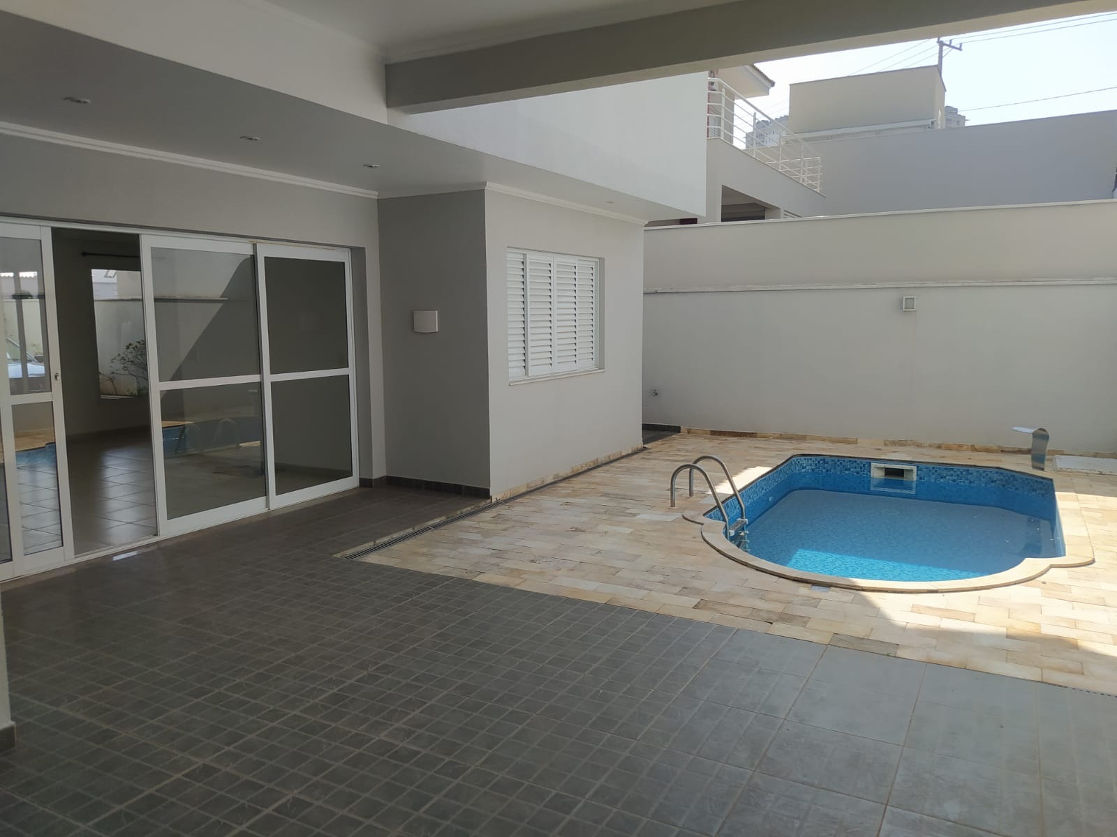 Casa à venda com 4 quartos, 336m² - Foto 30