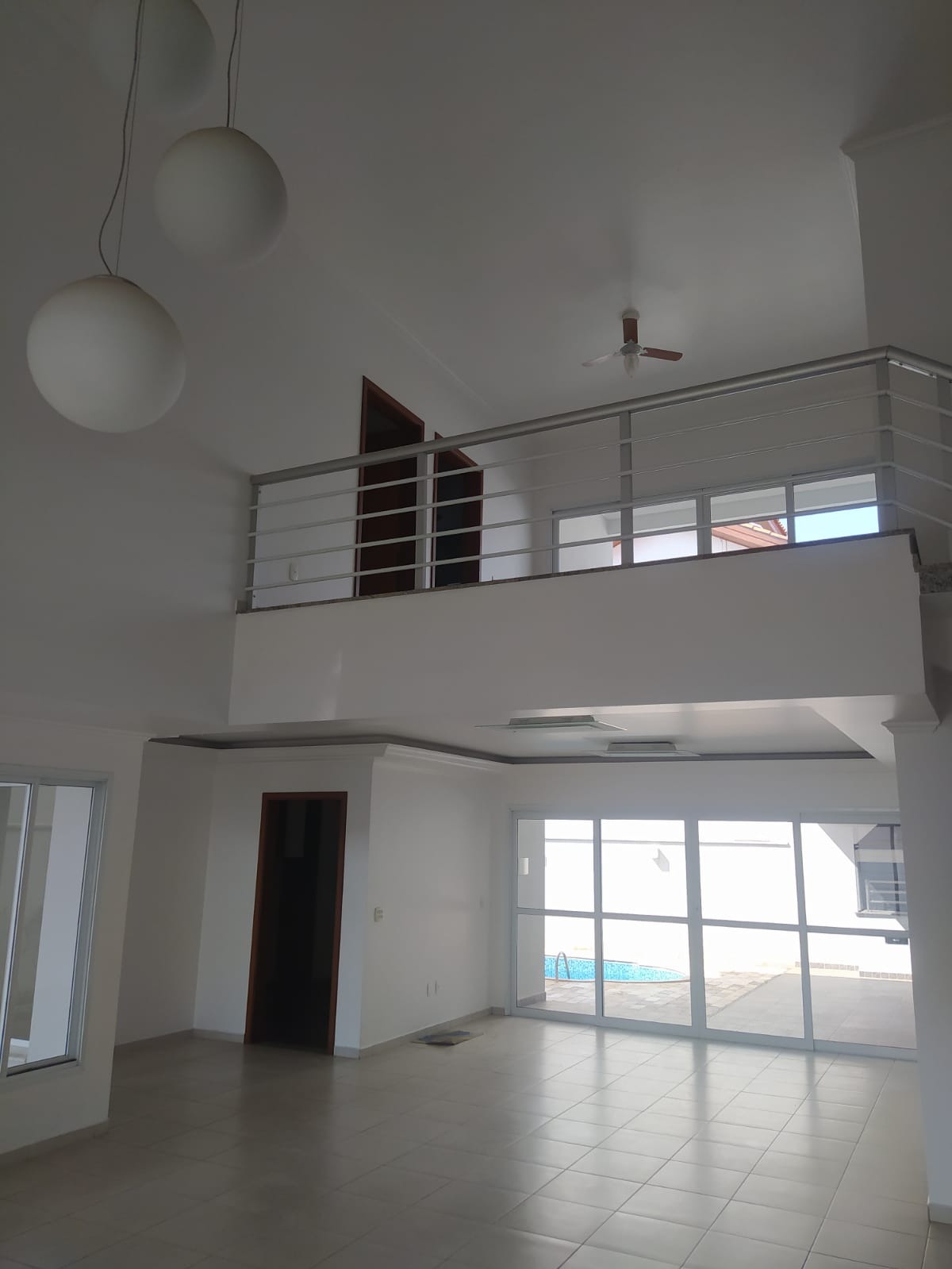 Casa à venda com 4 quartos, 336m² - Foto 8