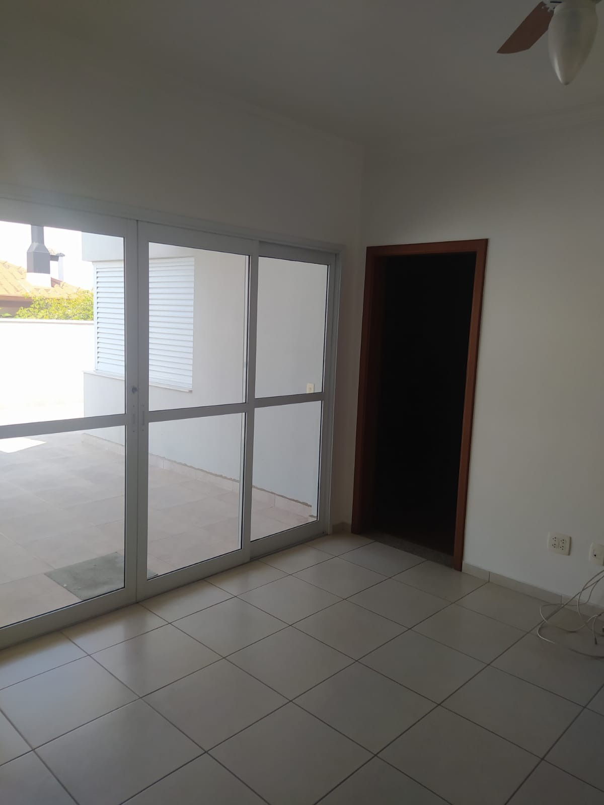 Casa à venda com 4 quartos, 336m² - Foto 14