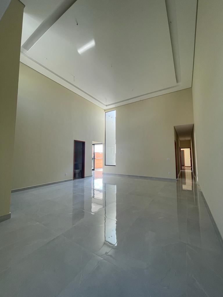 Casa à venda com 3 quartos, 169m² - Foto 14