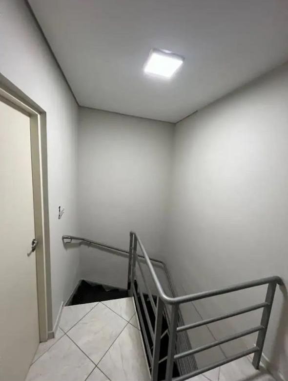 Casa para alugar com 2 quartos, 82m² - Foto 13