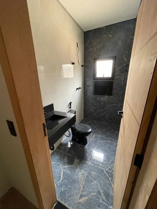 Casa à venda com 3 quartos, 250m² - Foto 14