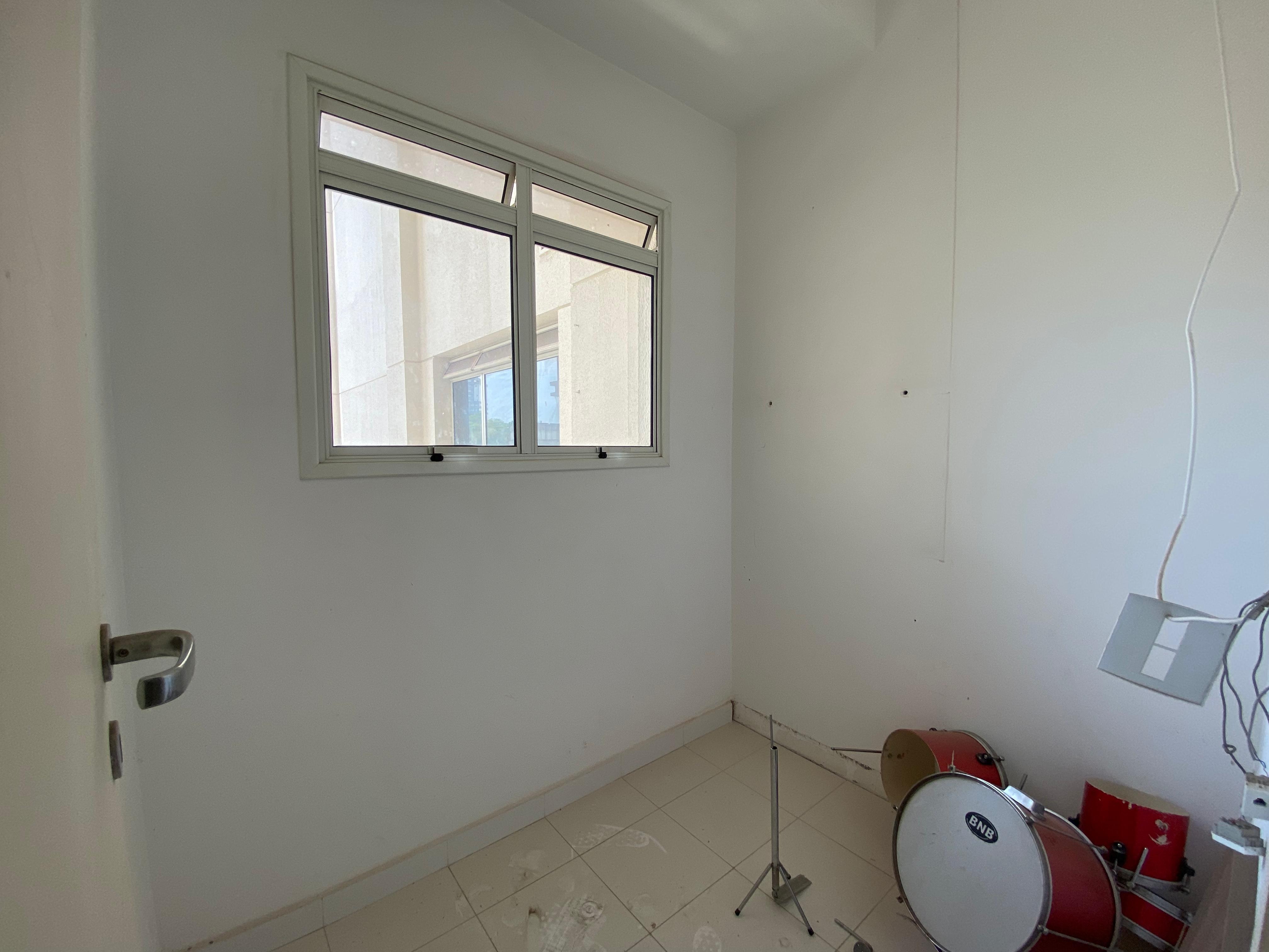 Apartamento à venda com 4 quartos, 246m² - Foto 28