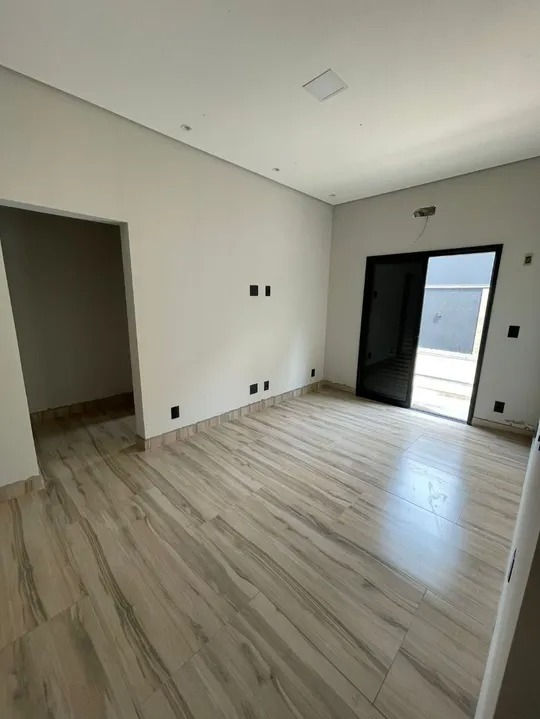 Casa à venda com 3 quartos, 250m² - Foto 13